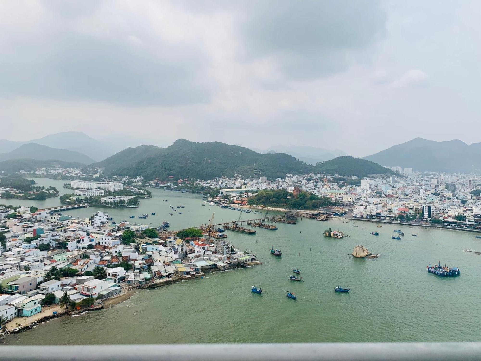 L'Apartment And Signature Nha Trang Tours - Muong Thanh Luxury Khanh Hoa Kültér fotó