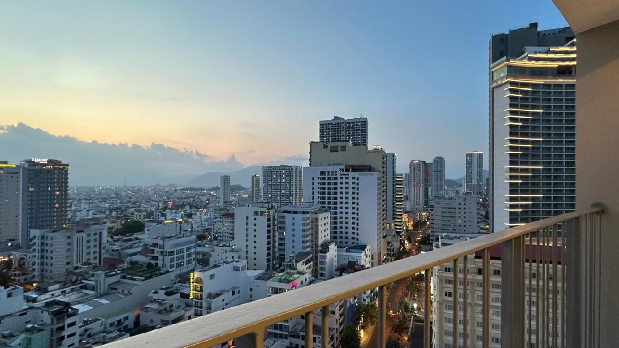 L'Apartment And Signature Nha Trang Tours - Muong Thanh Luxury Khanh Hoa Szoba fotó